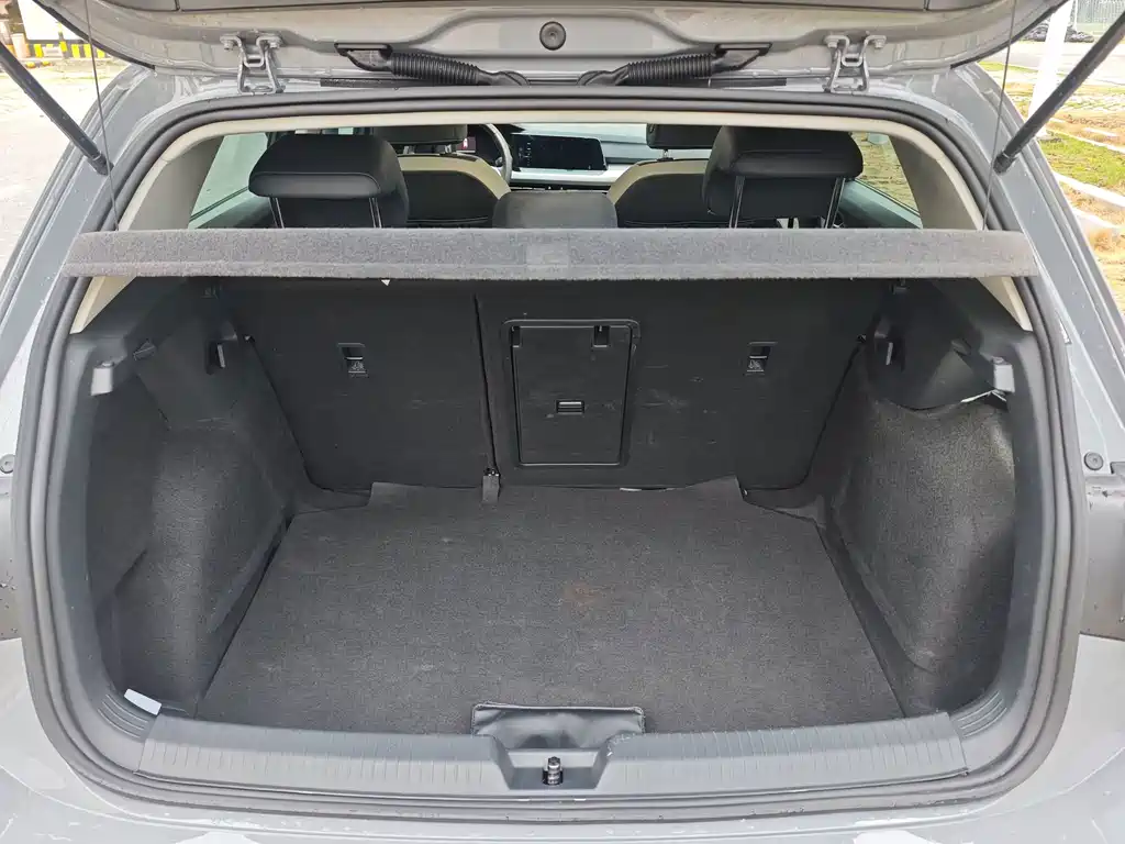 Volkswagen Golf — миниатюра 13
