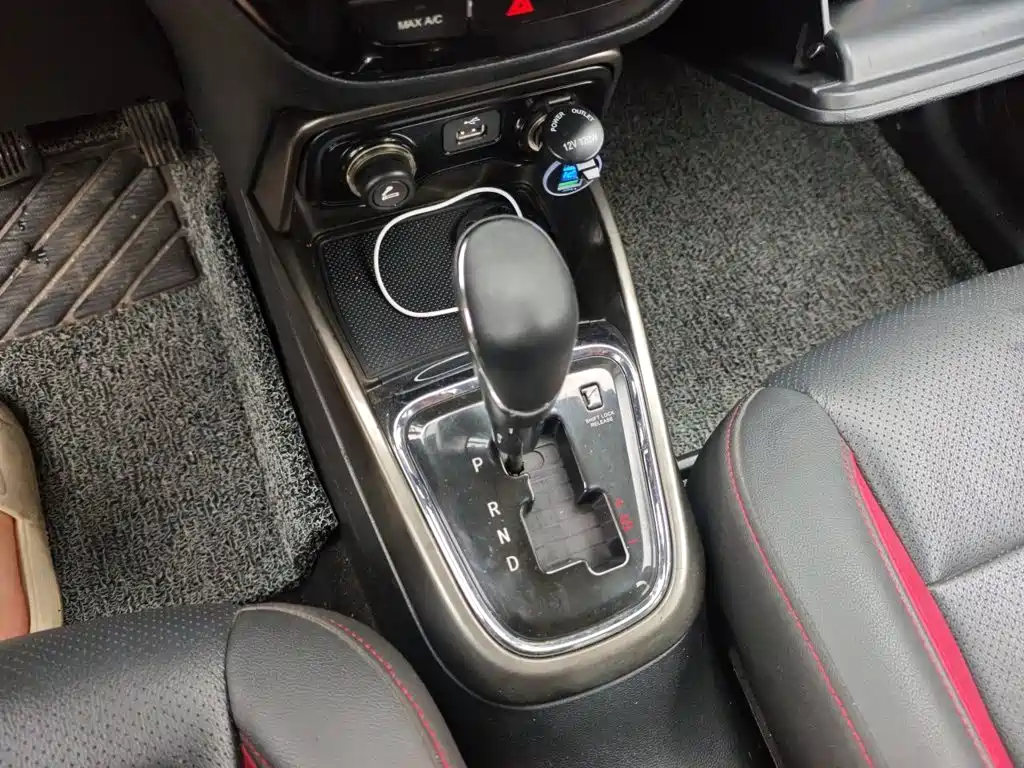 Changan CS15 — миниатюра 7
