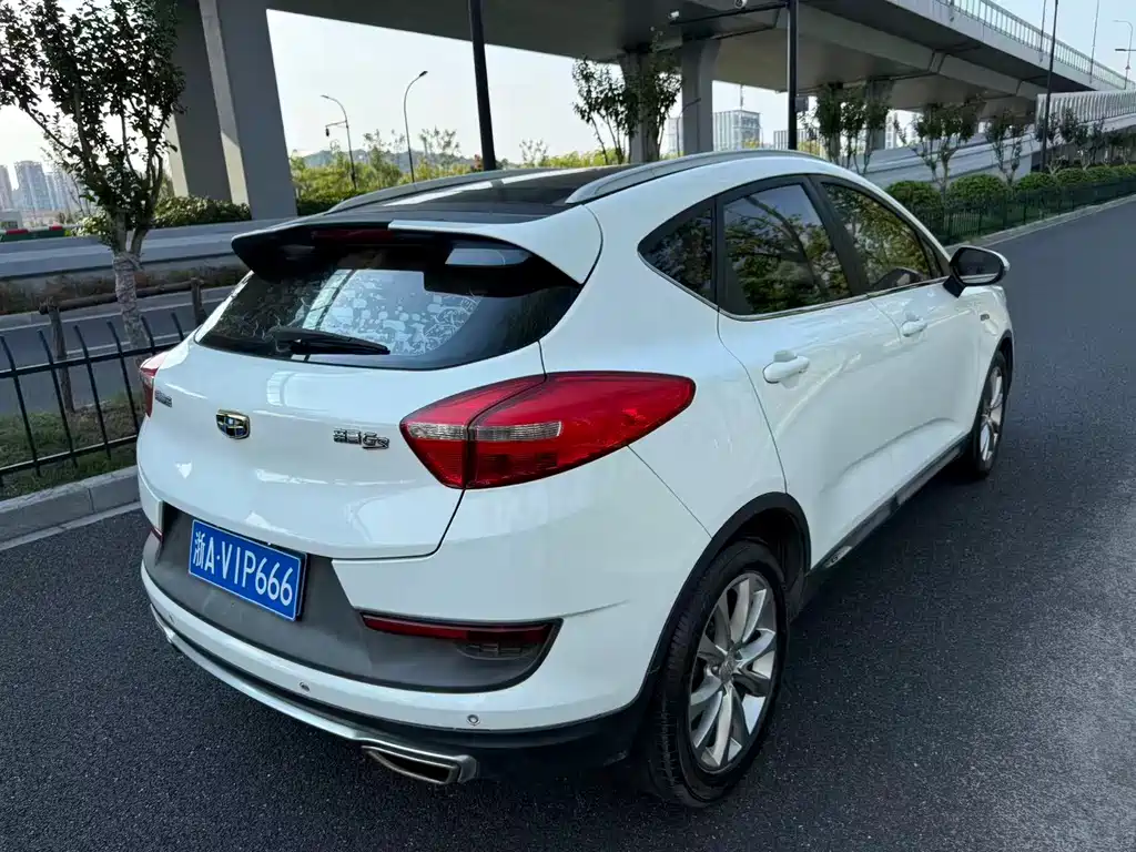 Geely Emgrand GS — миниатюра 5