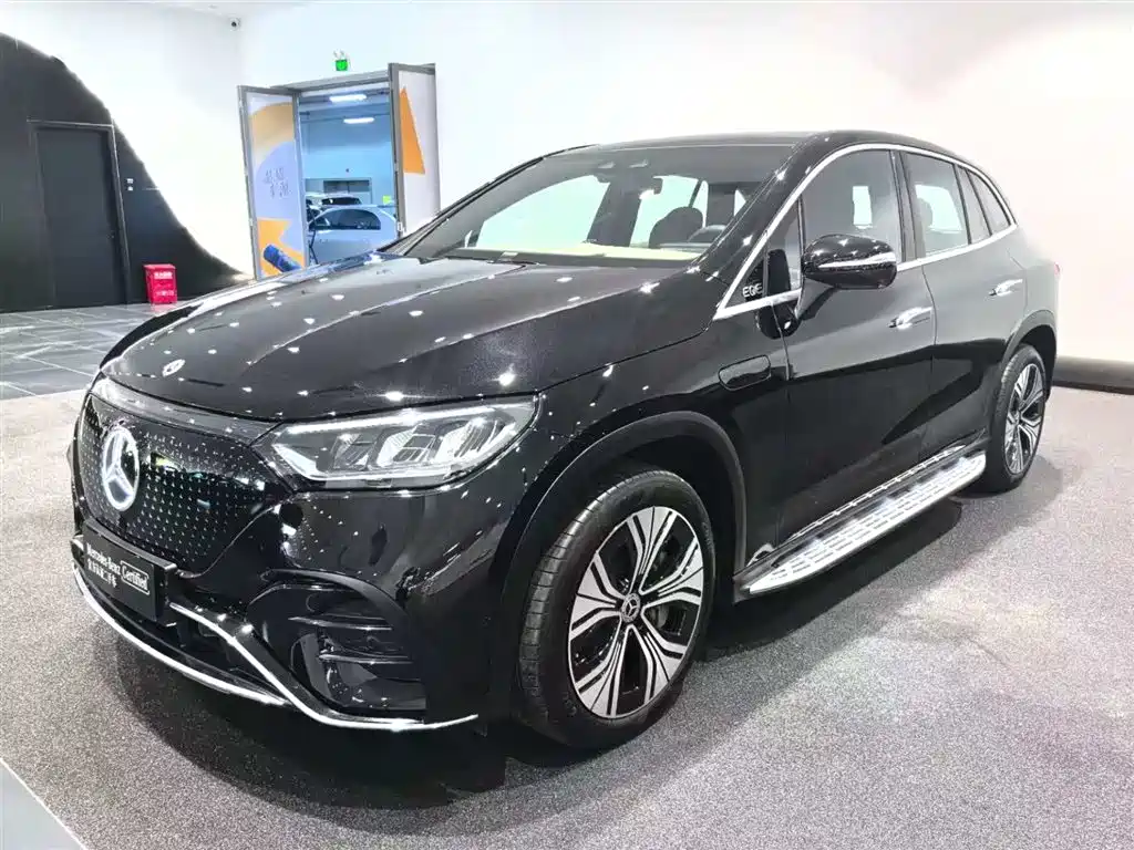 MERCEDES-BENZ EQE SUV