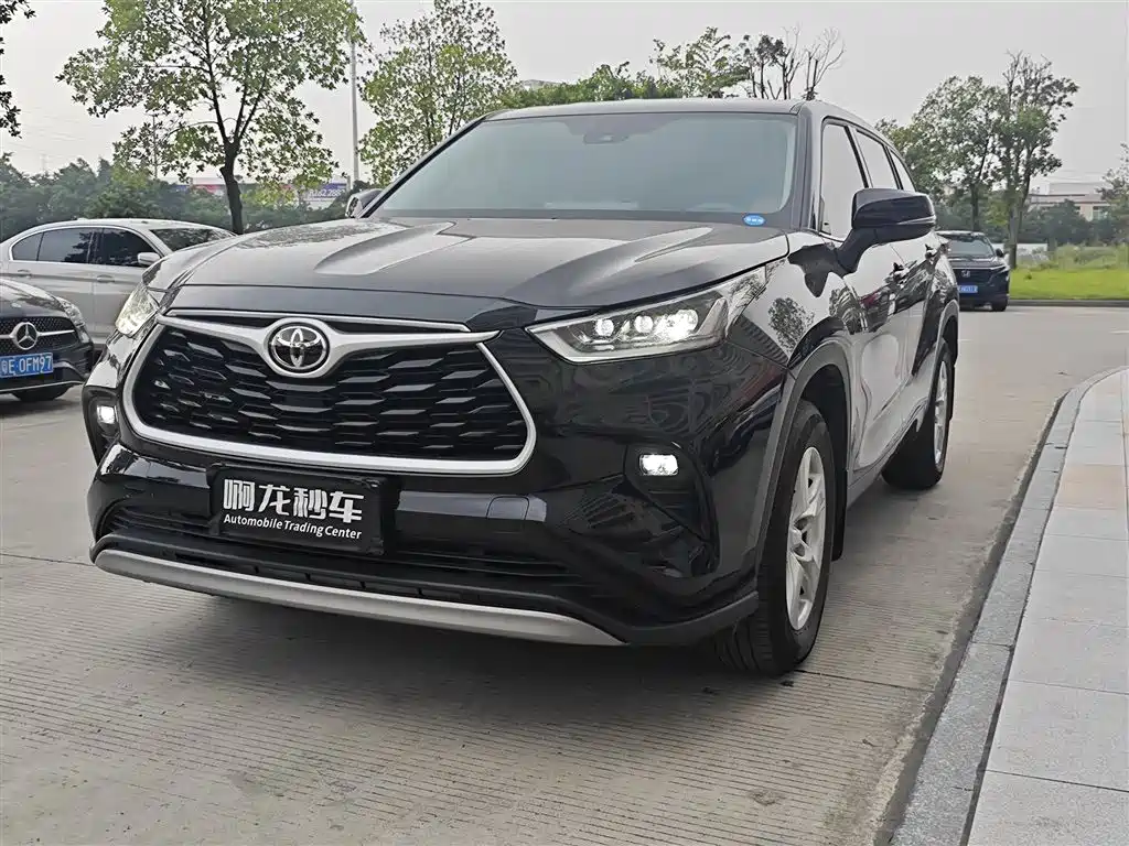 Toyota Highlander 2026 2.5L Elite 7 мест