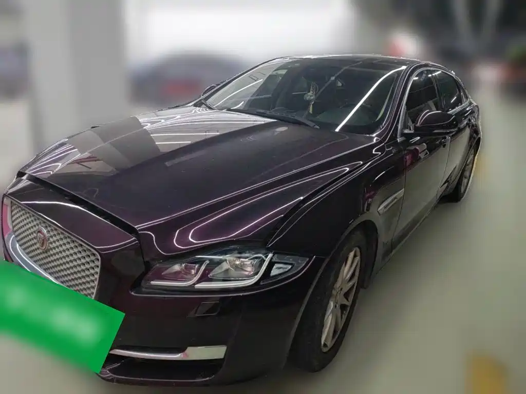 Jaguar XJ — миниатюра 2