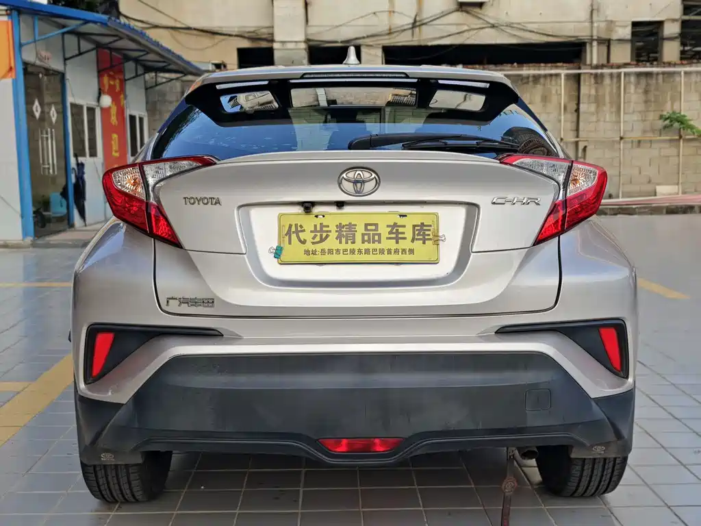 Toyota C-HR — миниатюра 21