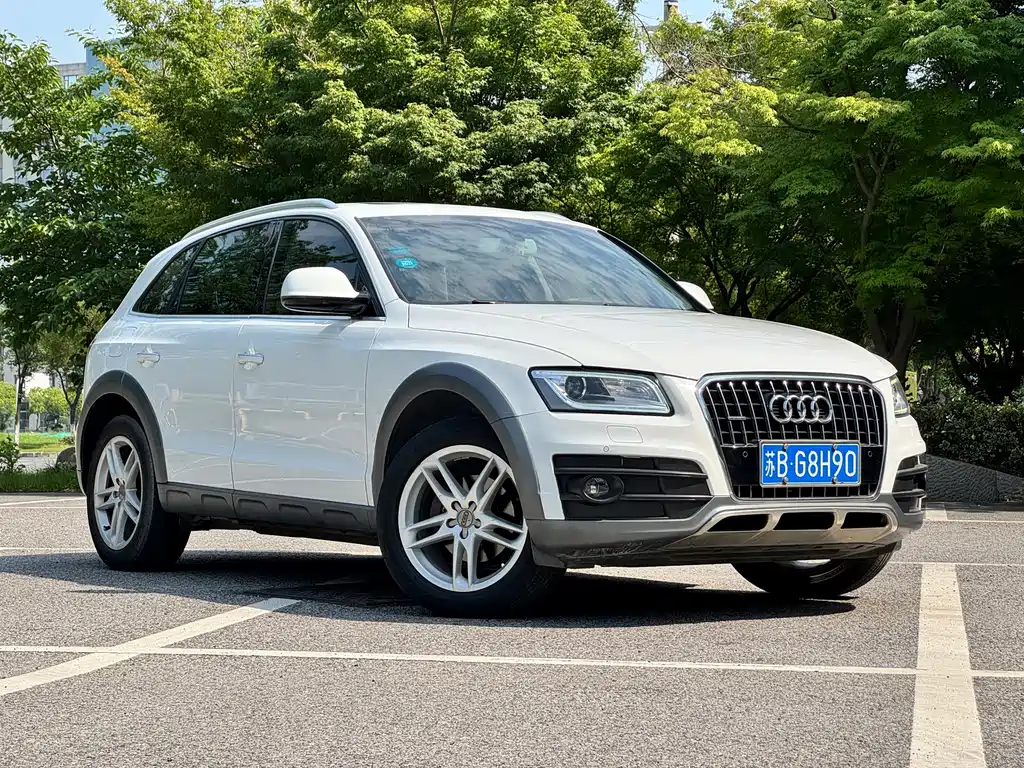 Купить Audi Q5