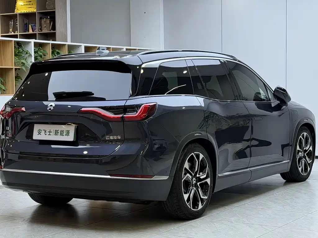 NIO ES8 — миниатюра 15