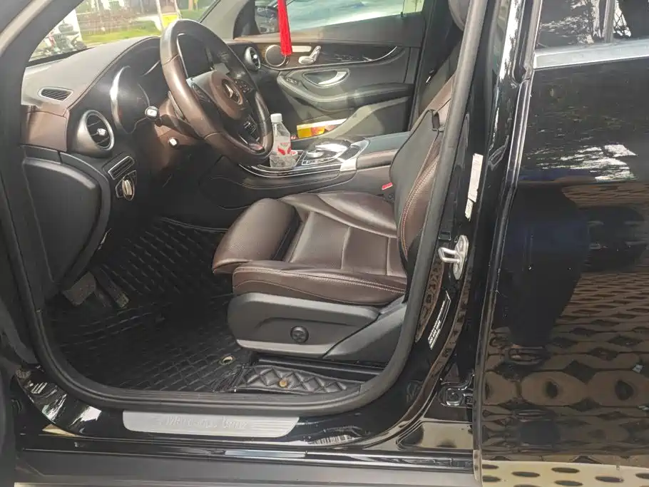 Mercedes-Benz GLC — миниатюра 9