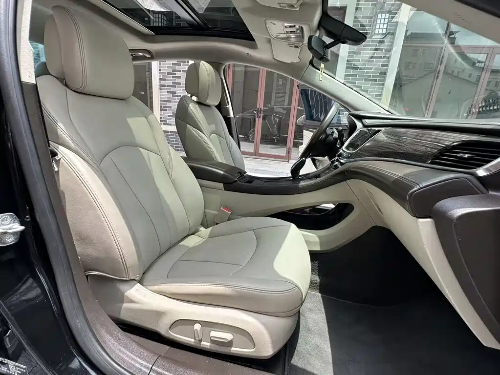 Buick LaCrosse 2016 20T Lead