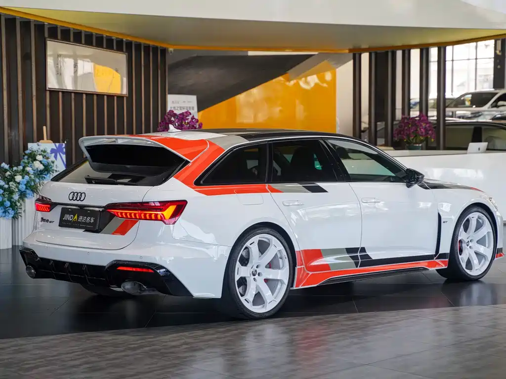Audi RS 6 — миниатюра 11