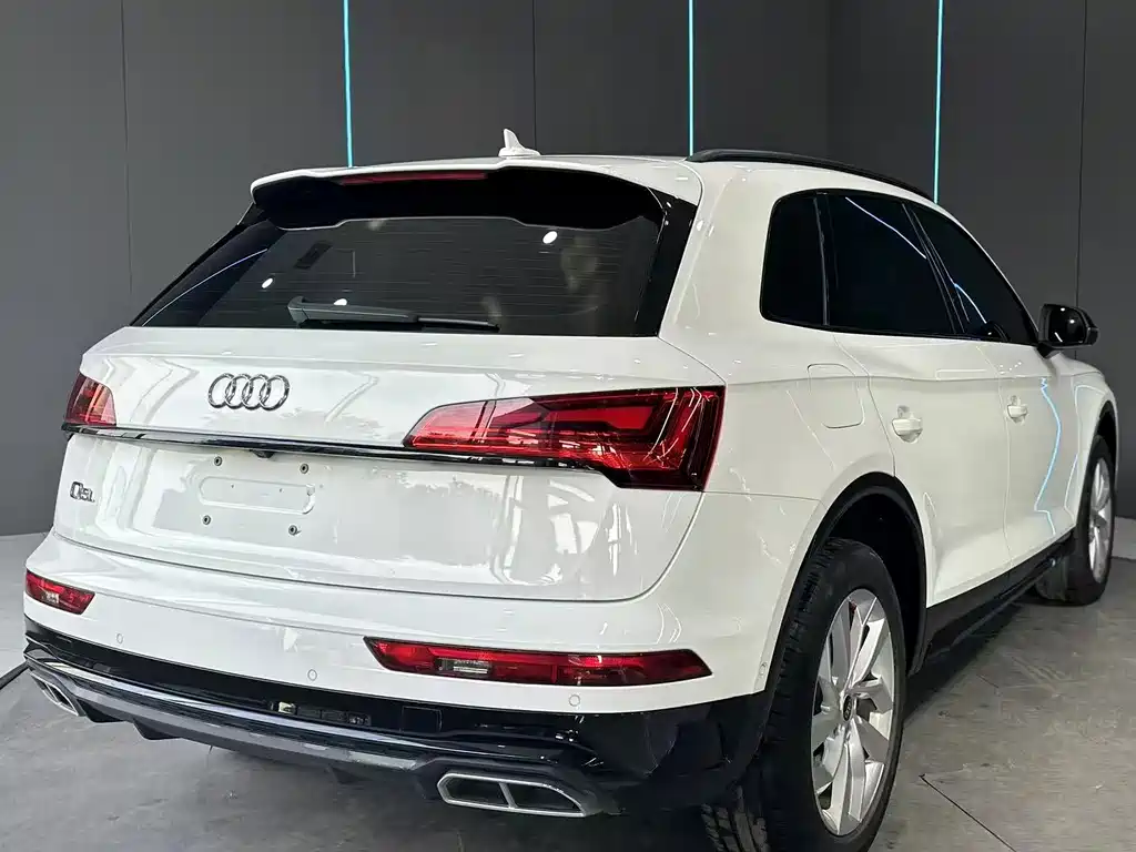 Audi Q5L 2022 40T Luxury