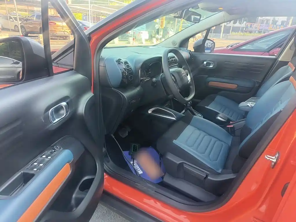 Citroen C4 Aircross — миниатюра 16
