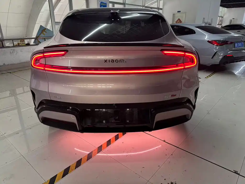 XIAOMI CAR XIAOMI YU7
