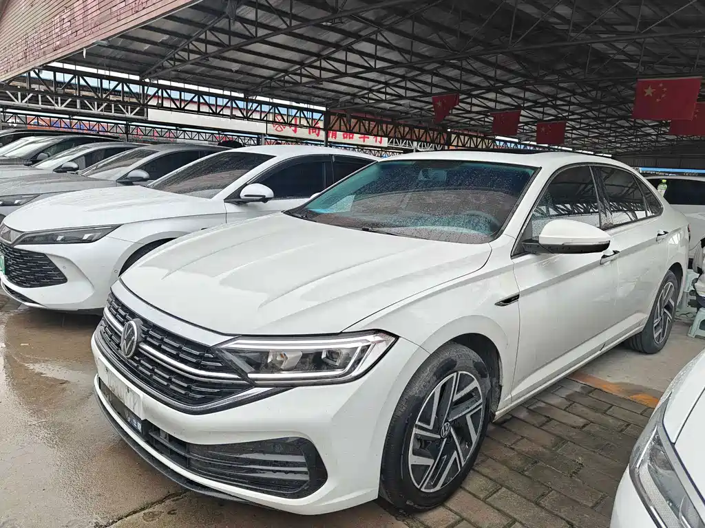 Volkswagen Sagitar