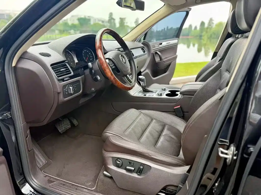 Volkswagen Touareg — миниатюра 4