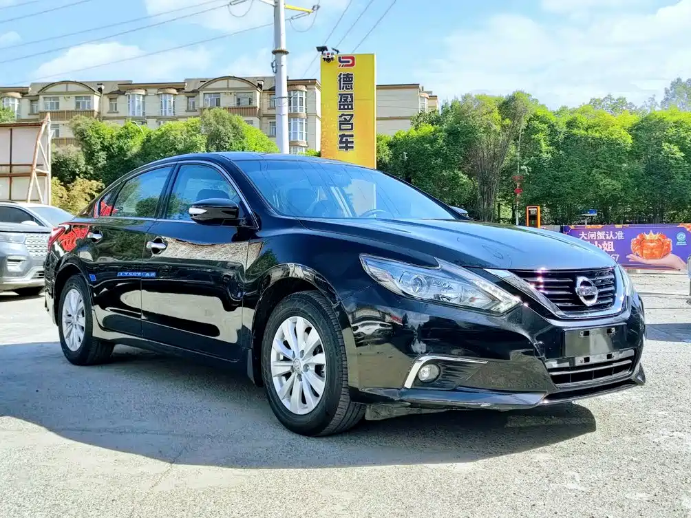 Nissan Teana — миниатюра 3