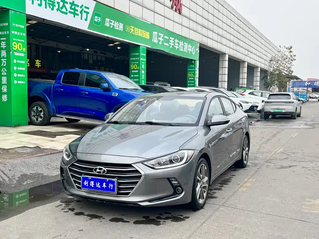 Hyundai Elantra 2018