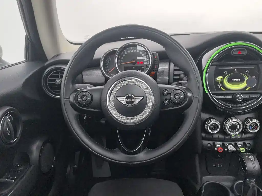 MINI Mini — миниатюра 11