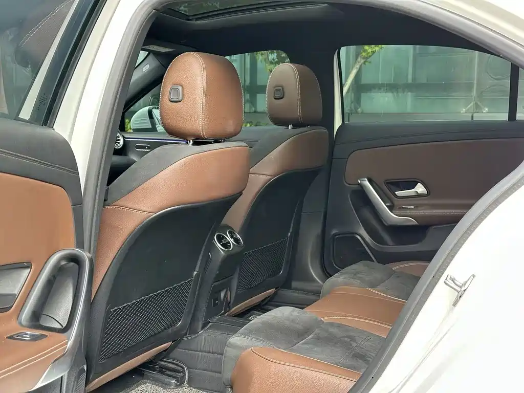 Mercedes-Benz A-Class — миниатюра 14