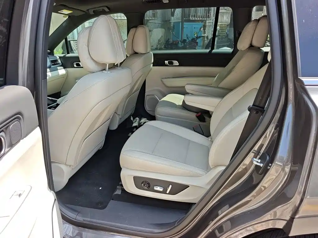 Li Auto Li ONE — миниатюра 18