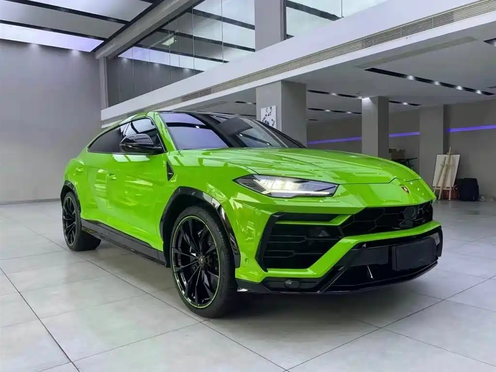 Lamborghini Urus 2021 4.0T V8