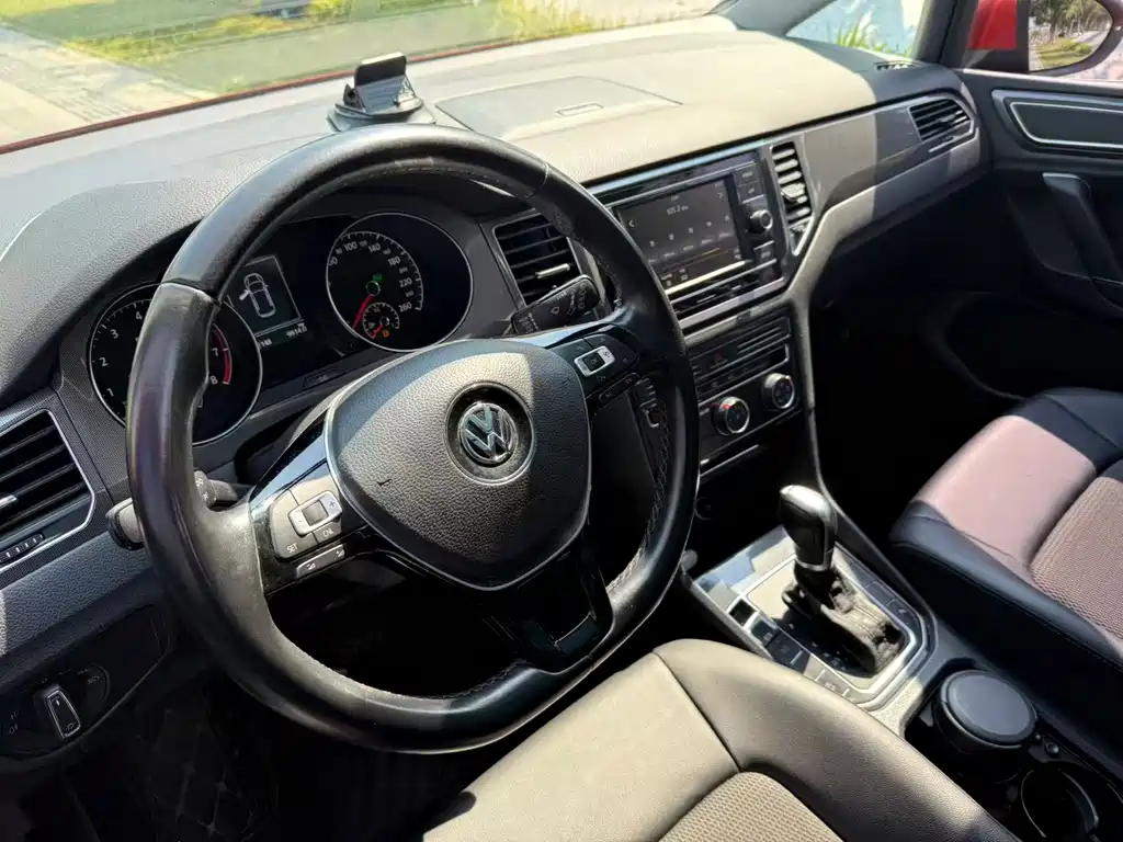 Volkswagen Golf Sportsvan — миниатюра 6