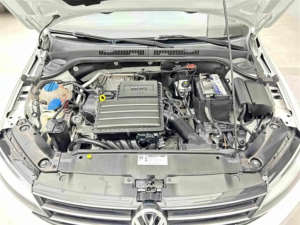 Volkswagen Sagitar — миниатюра 8