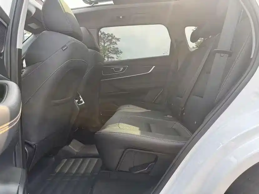 Chery Tiggo 8 — миниатюра 20