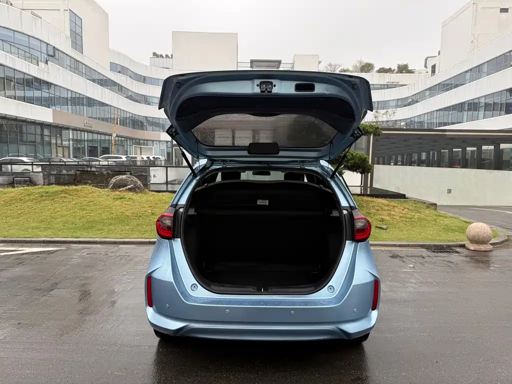 Honda Fit - фото 12