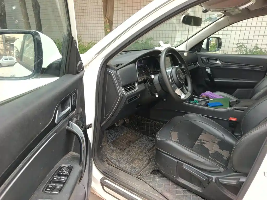 Zotye T600 Coupe — миниатюра 14