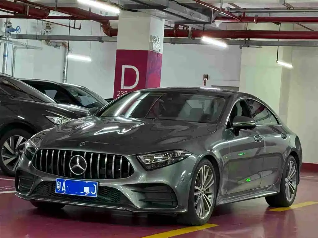 Mercedes-Benz CLS