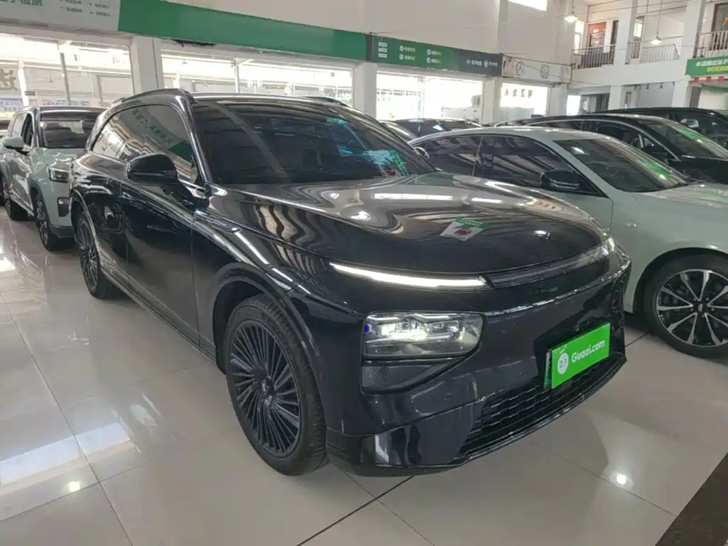 XPeng G9 — миниатюра 4