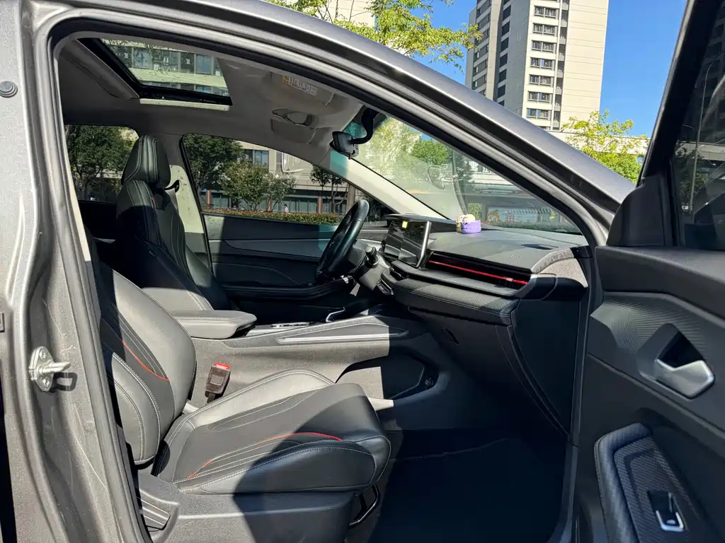 Geely Binrui — миниатюра 7