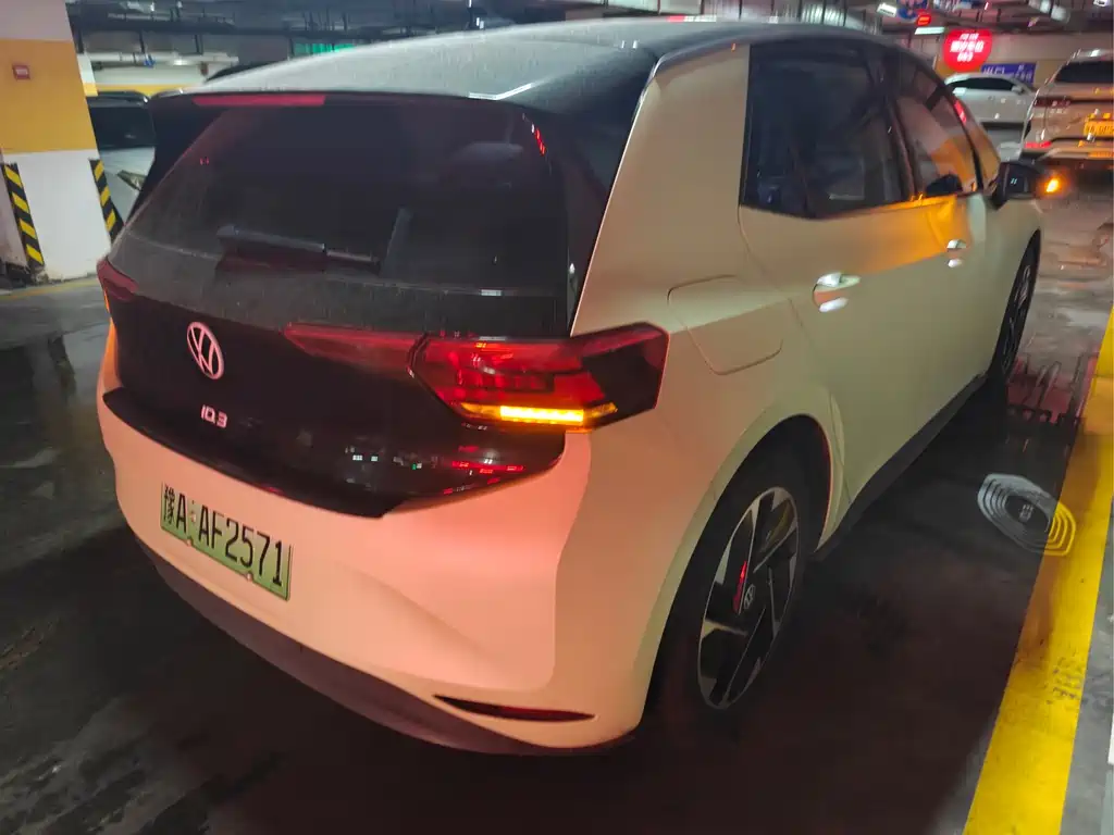 Volkswagen ID.3 — миниатюра 5