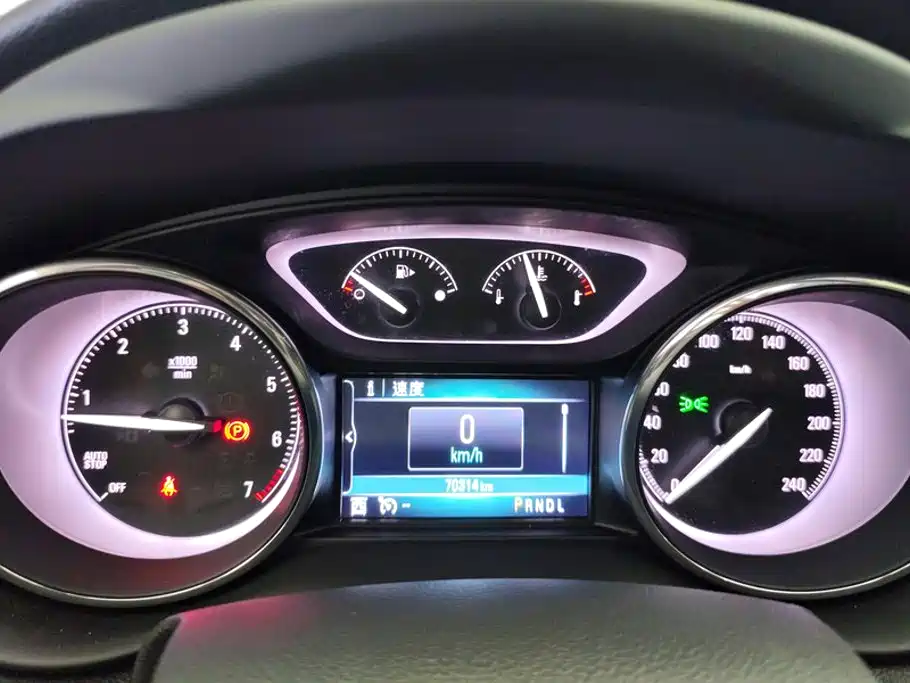 Buick Envision Plus — миниатюра 14