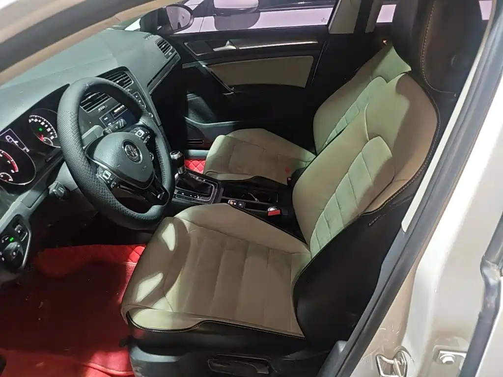 Volkswagen Golf — миниатюра 15