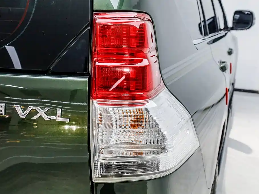 Toyota Prado — миниатюра 12