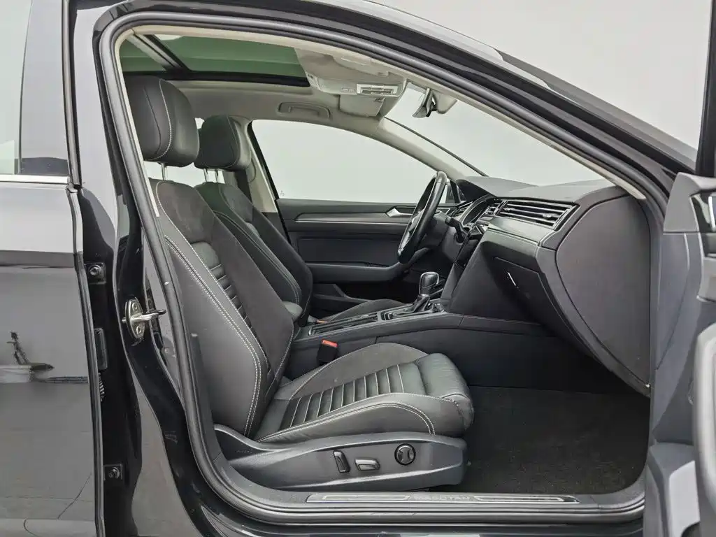 Volkswagen Magotan — миниатюра 23