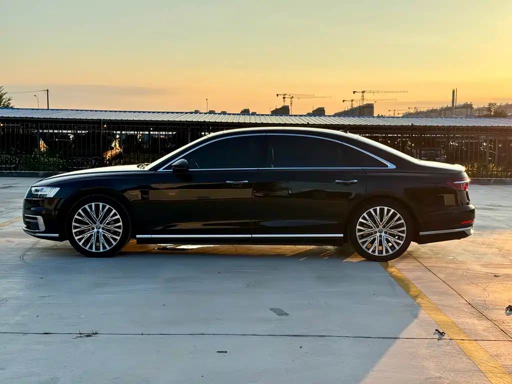 Audi A8 2019 Plus A8L 55 TFSI quattro Luxury