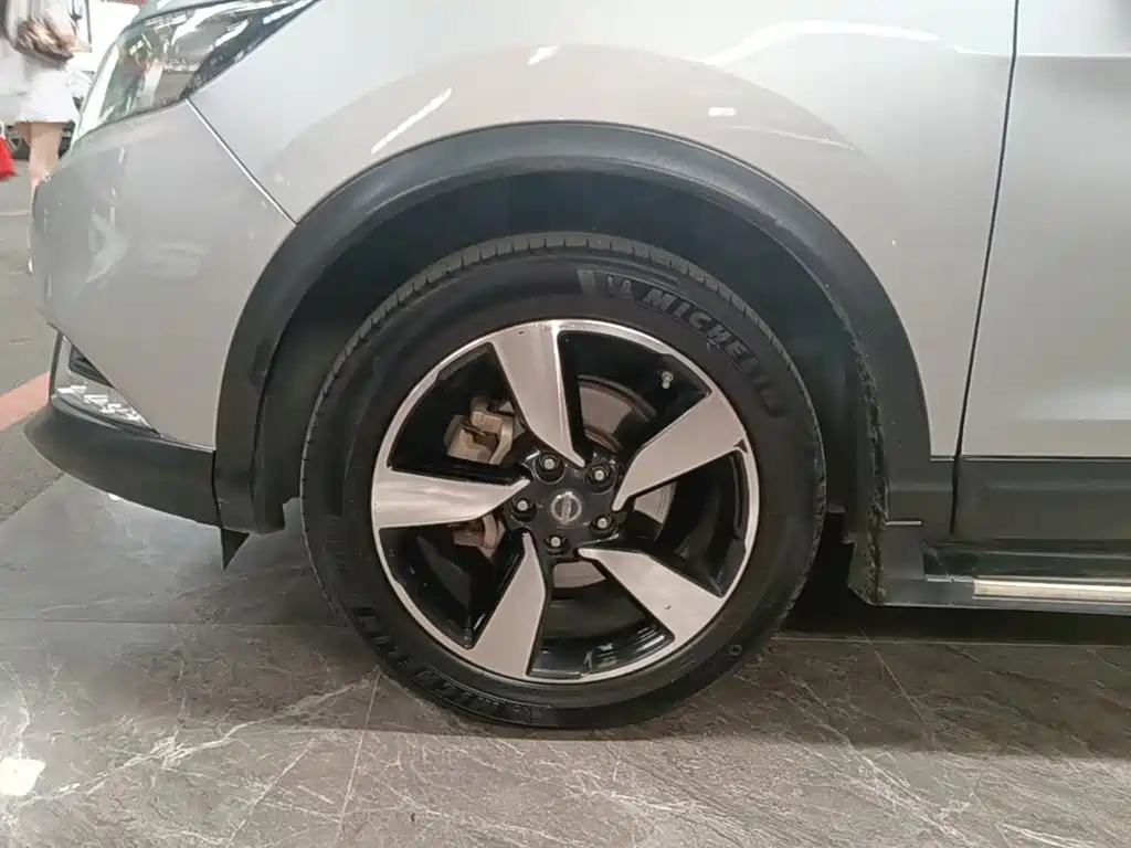 Nissan Qashqai — миниатюра 23