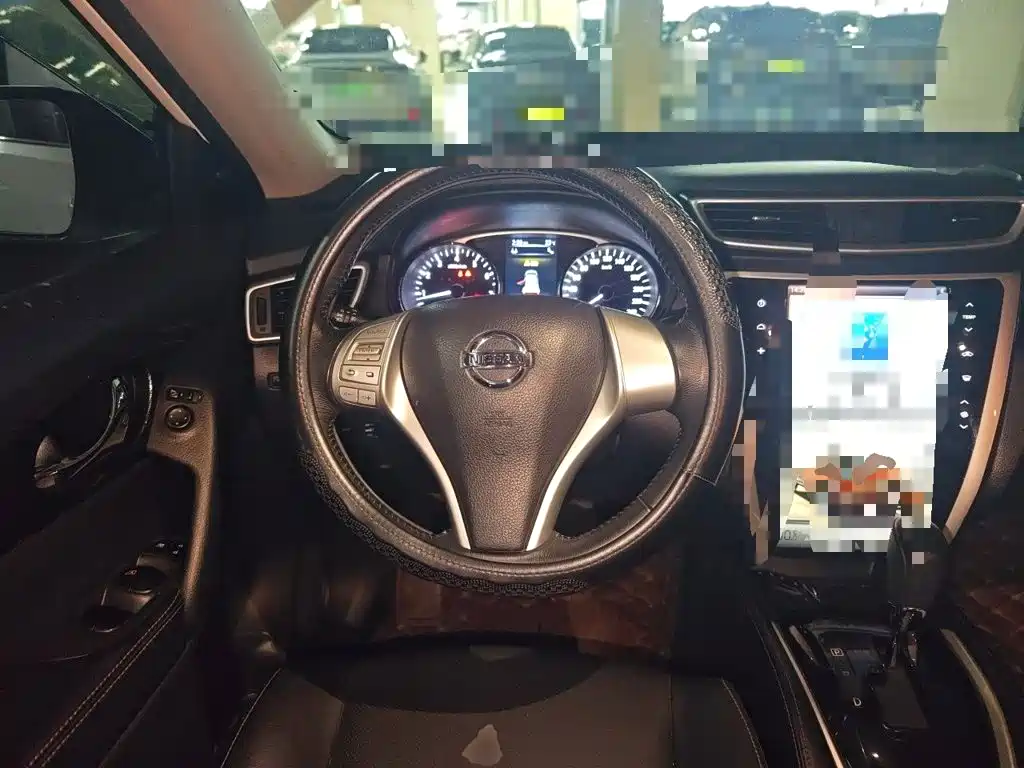 Nissan X-Trail — миниатюра 6