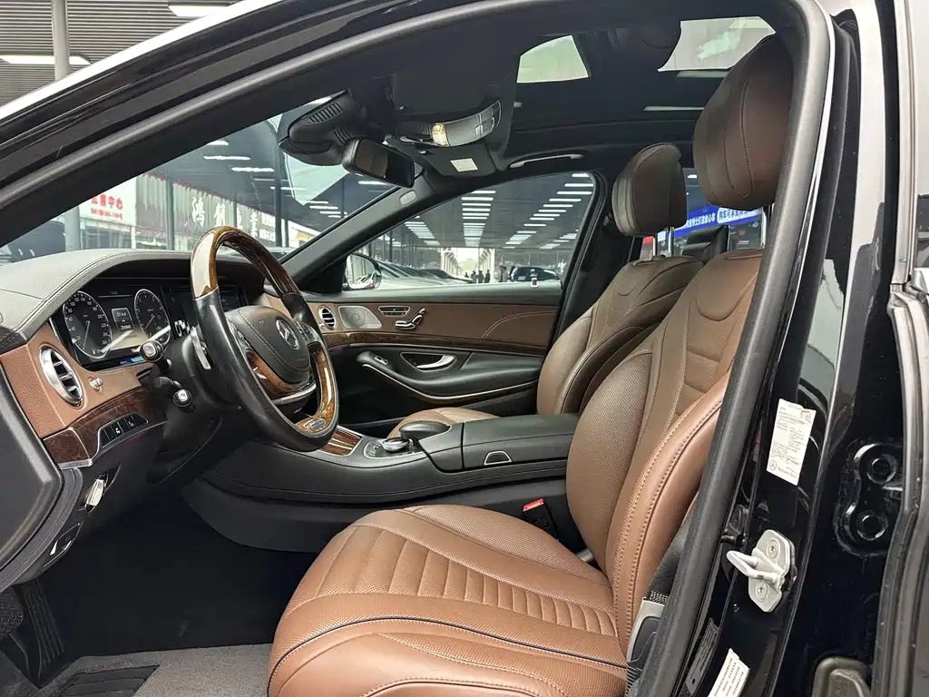 Mercedes-Benz S-Class — миниатюра 7