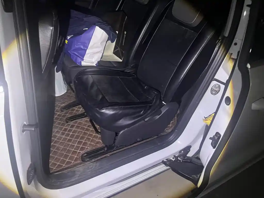 Volkswagen Sharan — миниатюра 10
