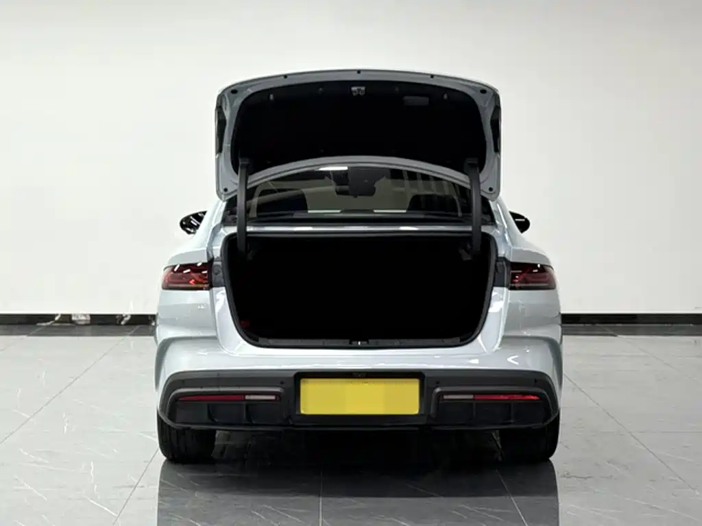 BYD Qin L — миниатюра 9