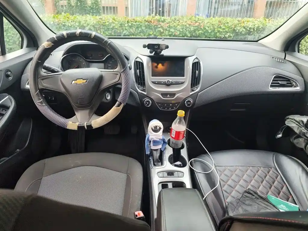 Chevrolet Cruze — миниатюра 13