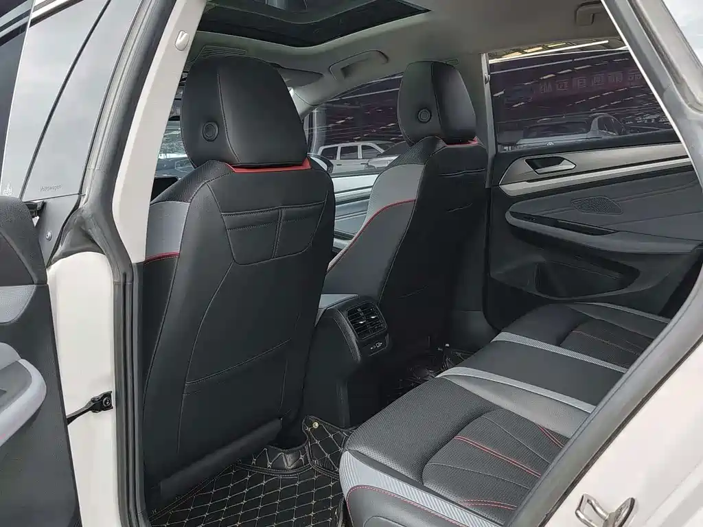 Volkswagen Lamando — миниатюра 5