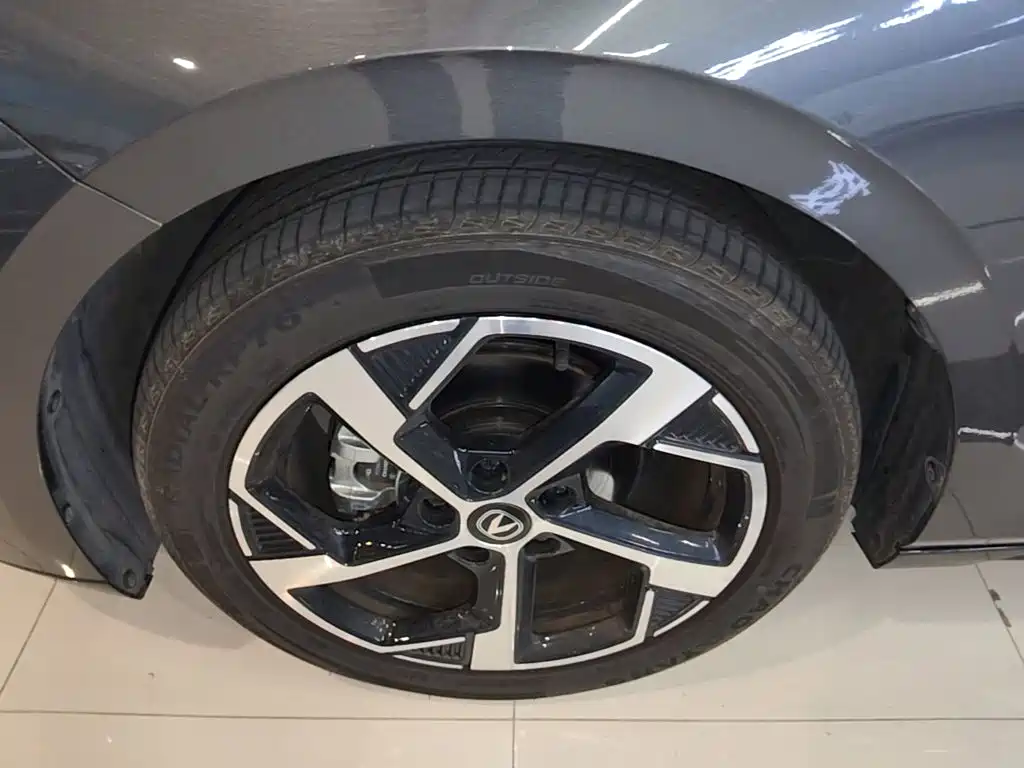 Changan Eado — миниатюра 23