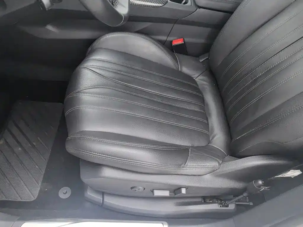 Peugeot 5008 — миниатюра 20