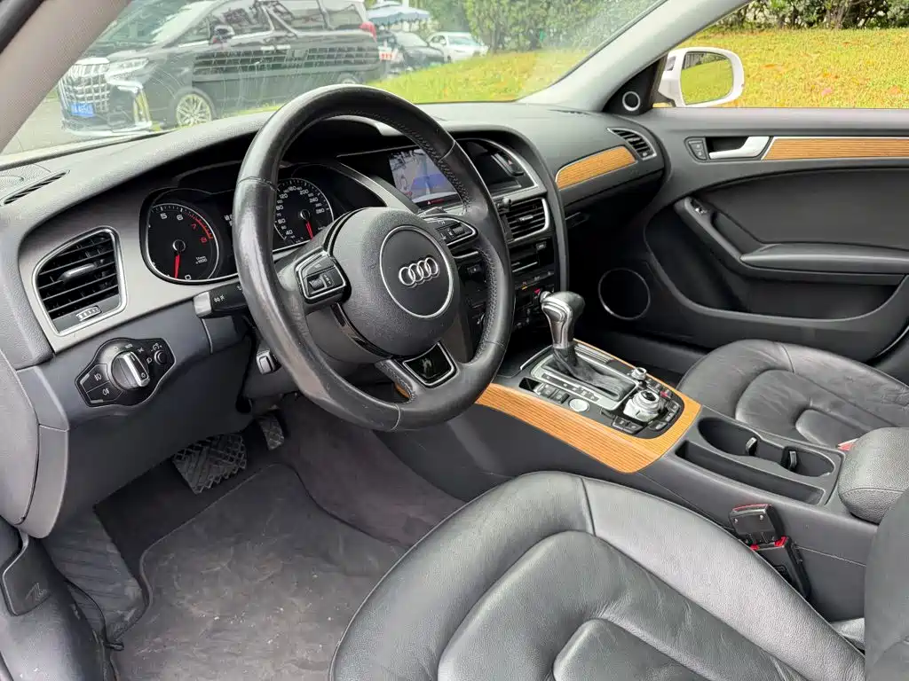 Audi A4L — миниатюра 7