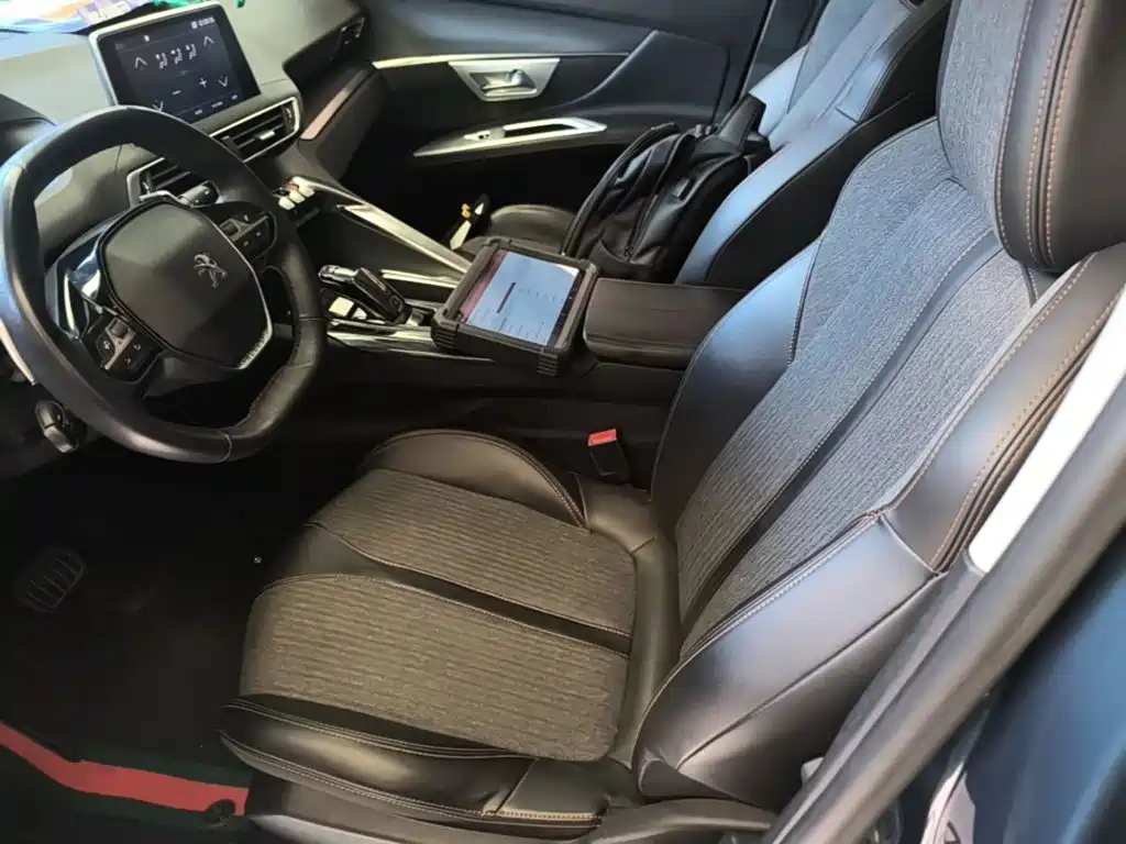 Peugeot 5008 — миниатюра 15