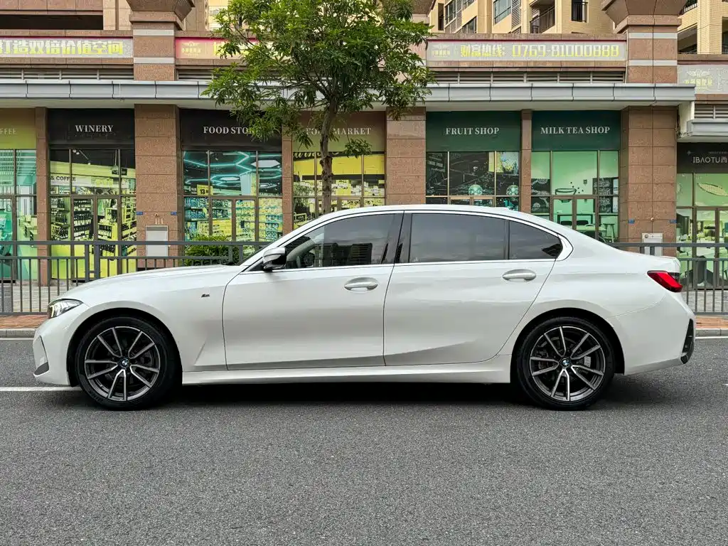 BMW 3 Series — миниатюра 9