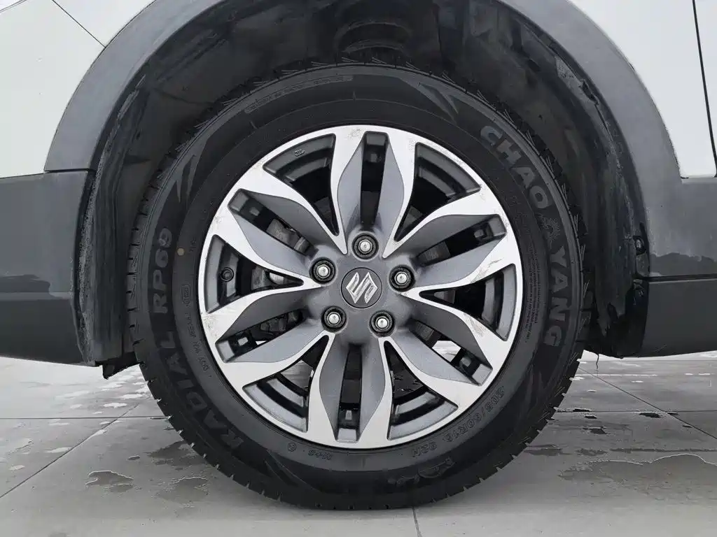 Suzuki Vitara — миниатюра 17